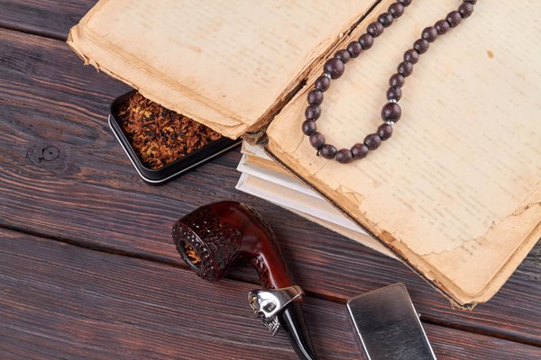 Quelle est la meilleure façon d'harmoniser des mitaines chic avec une écharpe oversize?